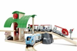 Brio - Travel Switching Set - 33512 -Tiny Creations Shop bri33512 5 brio set travel switching set 42 pieces