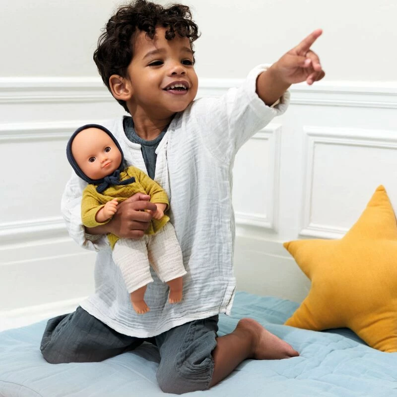 Djeco - Chamomile Pomea Soft Body Doll 5 Djeco - Chamomile Pomea Soft Body Doll - Image 3