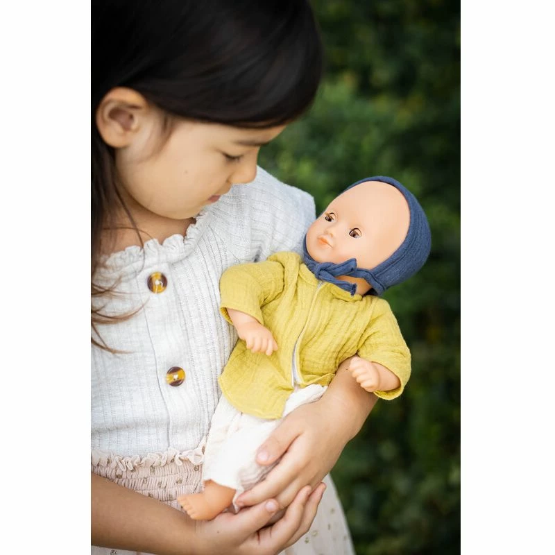 Djeco - Chamomile Pomea Soft Body Doll 7 Djeco - Chamomile Pomea Soft Body Doll - Image 5