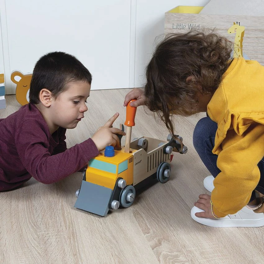 Janod - Brico'Kids DIY Construction Truck 7 Janod - Brico'Kids DIY Construction Truck - Image 5